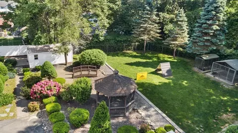 Exterior - 6 Pine Tree Dr, Saugus, MA 01906 photo 11 of 11