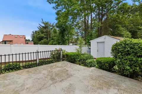 Exterior - 6 Pine Tree Dr, Saugus, MA 01906 photo 4 of 11