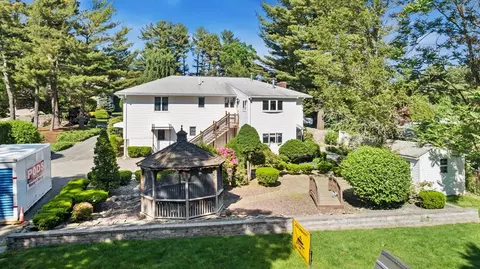 Exterior - 6 Pine Tree Dr, Saugus, MA 01906 photo 3 of 11