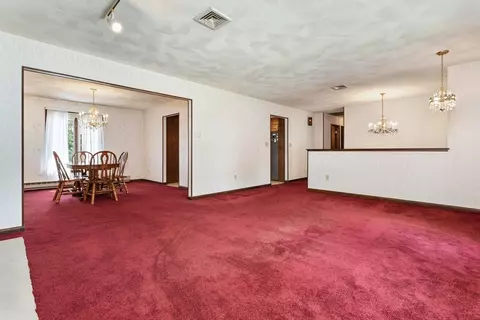Living - 6 Pine Tree Dr, Saugus, MA 01906 photo 3 of 3