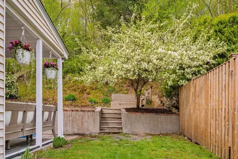 6 Hackensack Ter, Boston College, MA 02467 photo 25
