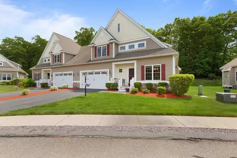 47 Longobardi Dr #47, Franklin, MA 02038