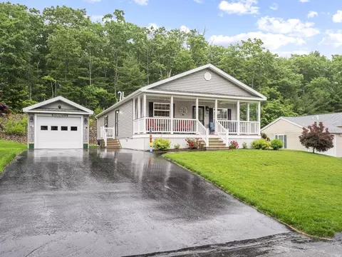 53 Ruby, Gardner, MA 01440 photo 2