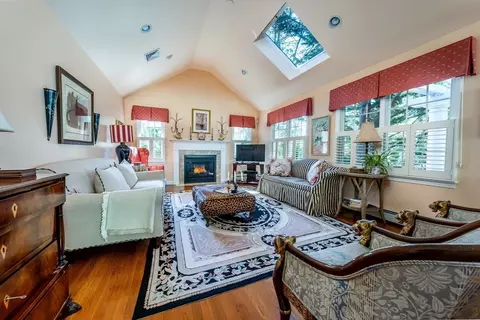 122 Falling Leaf Ln, Barnstable, MA 02655 photo 5