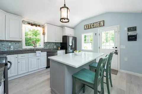 Kitchen - 18 Depot Rd, Windham, NH 03087 photo 2 of 3