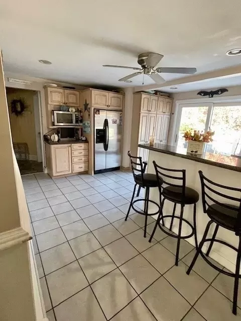 Kitchen - 56 Neck Rd, Lancaster, MA 01523 photo 1 of 7