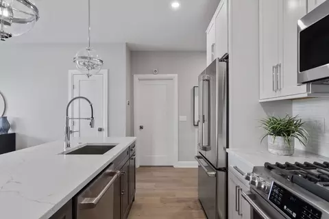 44 Ellery St #503, Boston, MA 02127