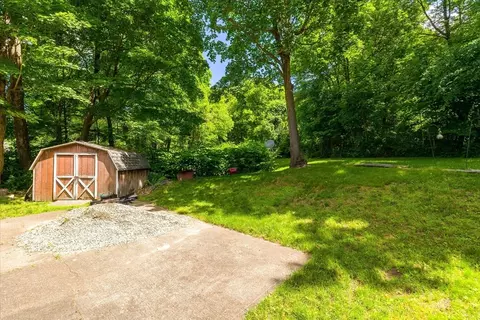 187 North St, Ware, MA 01082 photo 19