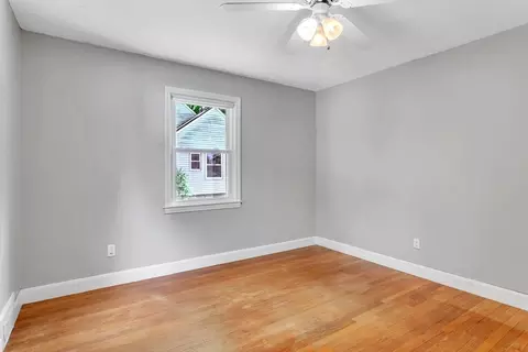 Bedroom - 97 Old Brook Rd, Springfield, MA 01118 photo 5 of 6
