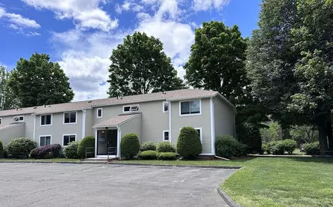 14 Arbor Way #C, Holyoke, MA 01040