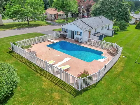 14 Jade St, Methuen, MA 01844 photo 24