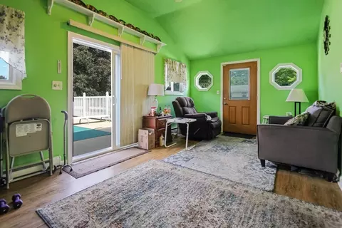 14 Jade St, Methuen, MA 01844 photo 8