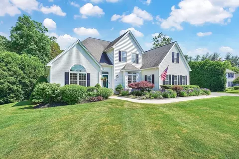 24 Two Ponds Rd, Belchertown, MA 01007