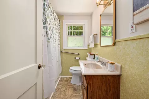 151 Grove St, Reading, MA 01867 photo 19