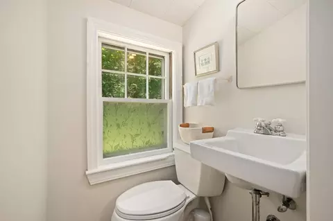 151 Grove St, Reading, MA 01867 photo 23