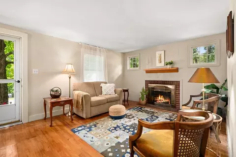 151 Grove St, Reading, MA 01867 photo 5