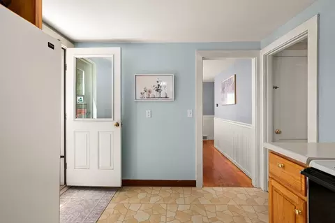 151 Grove St, Reading, MA 01867 photo 14