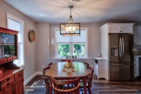 Dining - 26 N Court St #9, Fall River, MA 02720 photo 2 of 3
