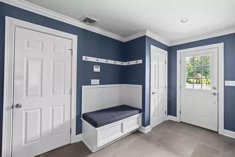 Entry Way - 4 Julian Way, Hingham, MA 02043 photo 3 of 3