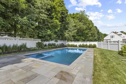 Exterior - 4 Julian Way, Hingham, MA 02043 photo 3 of 3
