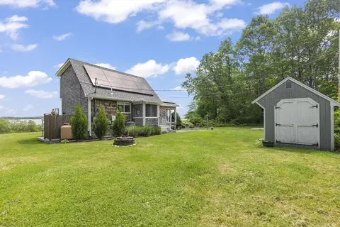 Exterior - 4 Seahorse Ln, Wareham, MA 02571 photo 3 of 11