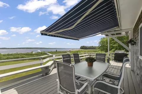 Exterior - 4 Seahorse Ln, Wareham, MA 02571 photo 1 of 11