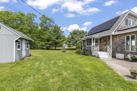 Exterior - 4 Seahorse Ln, Wareham, MA 02571 photo 10 of 11