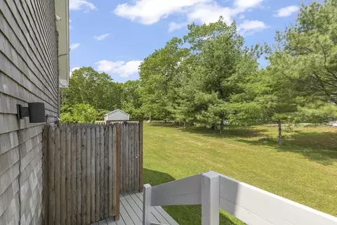 Exterior - 4 Seahorse Ln, Wareham, MA 02571 photo 7 of 11