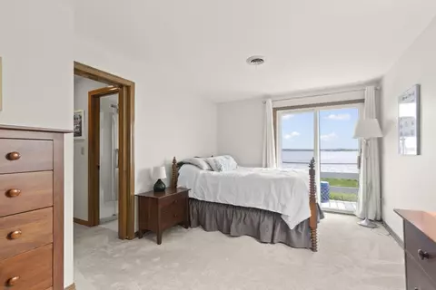 Bedroom - 4 Seahorse Ln, Wareham, MA 02571 photo 1 of 4