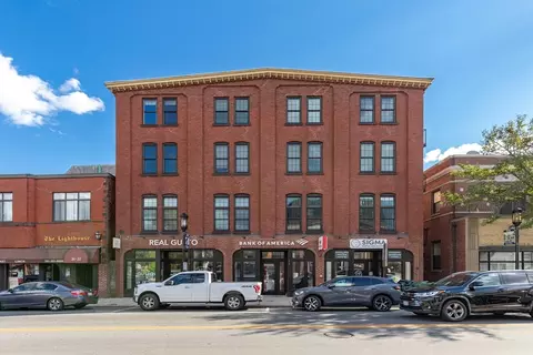 30 High St #24, Medford, MA 02155