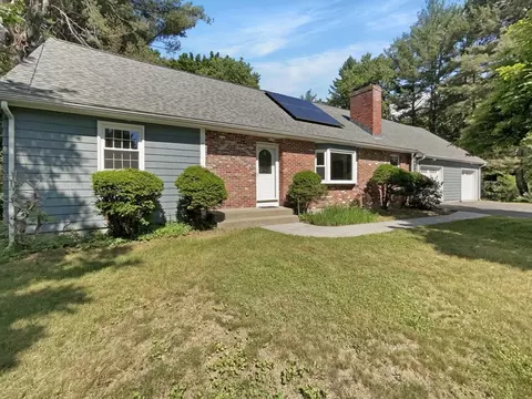 8 Brookside Cir, Acton, MA 01720