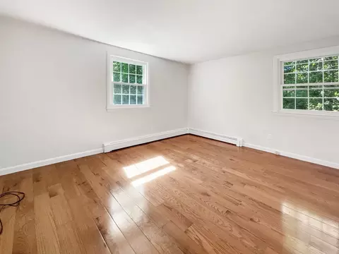 8 Brookside Cir, Acton, MA 01720 photo 5