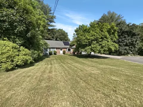 8 Brookside Cir, Acton, MA 01720 photo 9
