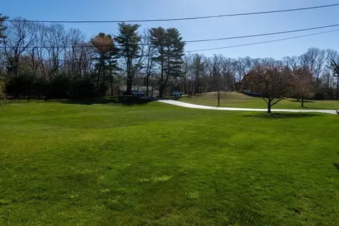 Exterior - 27 Dudley Rd, Sutton, MA 01590 photo 12 of 14