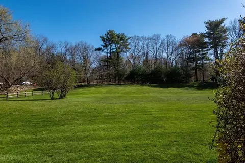 Exterior - 27 Dudley Rd, Sutton, MA 01590 photo 11 of 14