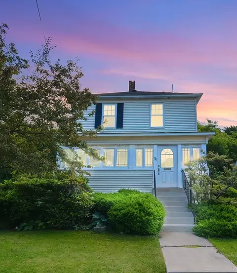 36 Grant St, Milford, MA 01757