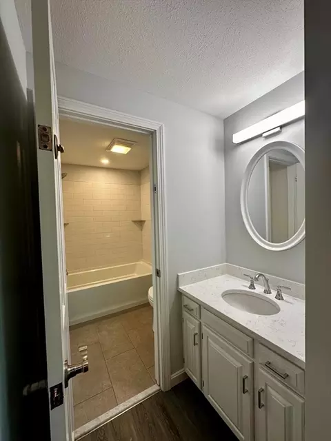 4 Fieldstone Dr, Hampstead, NH 03841 photo 28