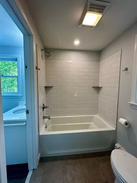 4 Fieldstone Dr, Hampstead, NH 03841 photo 29