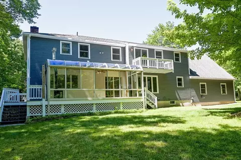 4 Fieldstone Dr, Hampstead, NH 03841 photo 3