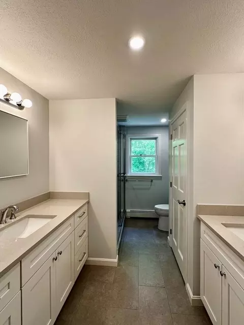 4 Fieldstone Dr, Hampstead, NH 03841 photo 23