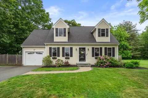2 Naples St, Milford, MA 01757