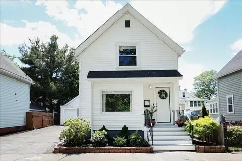 18 Miller Pl, Lynn, MA 01904