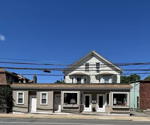 75-83 Prospect St, Waltham, MA 02453