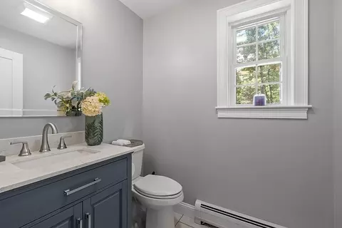 Bath - 154 Garfield Rd, Athol, MA 01331 photo 1 of 6