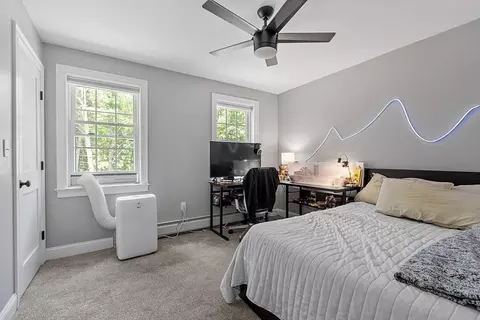 Bedroom - 154 Garfield Rd, Athol, MA 01331 photo 4 of 4