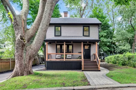 10 Murray St, Arlington, MA 02476