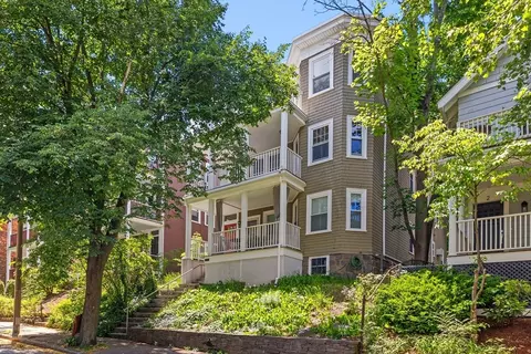 Exterior - 96 Browne St #3, Brookline, MA 02446 photo 3 of 3