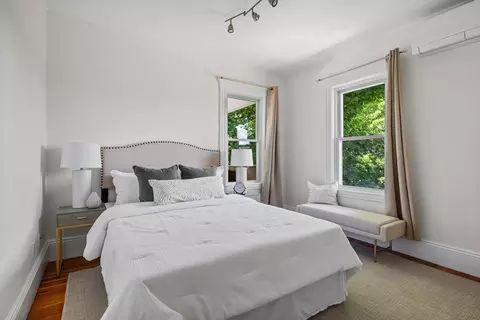 Bedroom - 96 Browne St #3, Brookline, MA 02446 photo 1 of 3