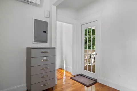 Entry Way - 96 Browne St #3, Brookline, MA 02446 photo 2 of 2