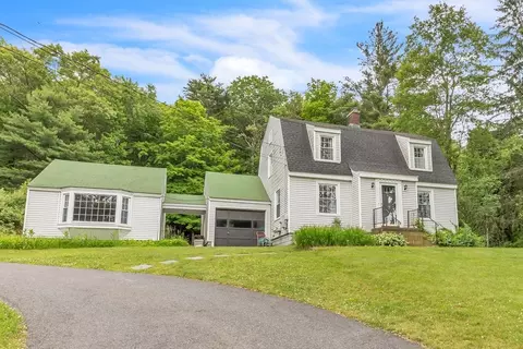 41 Forest St, Erving, MA 01344 photo 3